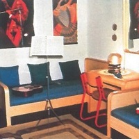 Small ambienta 16