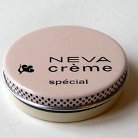 Small neva krema